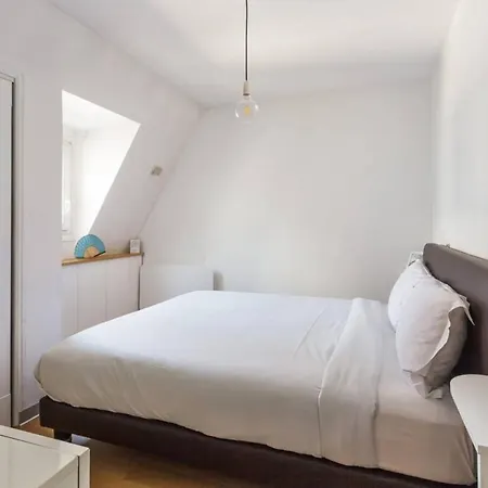 Charming And Colorful Flat For 4p Near Opera *